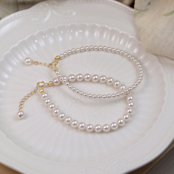"Pearl Perfection: Simple and Elegant Pearl Bracelet for the Fashionable Woman" - Image 3