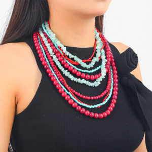 Exquisite Layered Necklace for Women - A Timeless Piece of Elegance