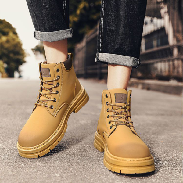 Fashionable Men's Casual Martin Boots - Black/Yellow