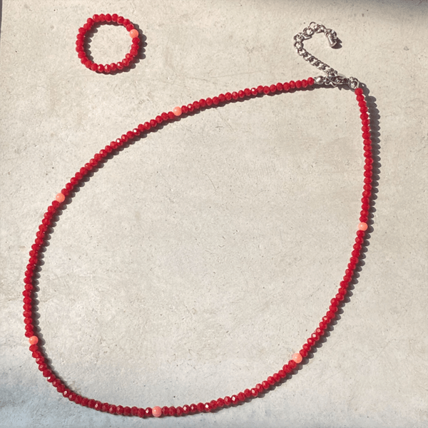 "Vintage Romance" - Women's Handmade Red Beaded Necklace, Retro Crystal Coral, Exuding Elegance and Sophistication - Image 13